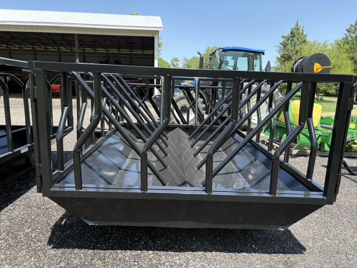 W1139: Cattle Round Bale Feeder (without roof) - Image 3