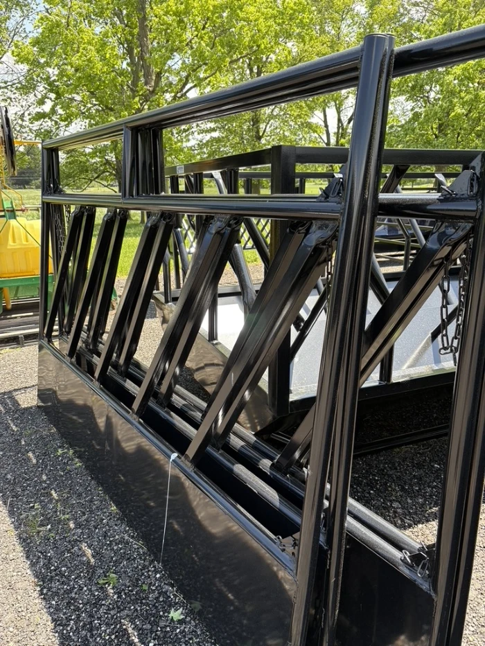 Feeder Panels - Image 2